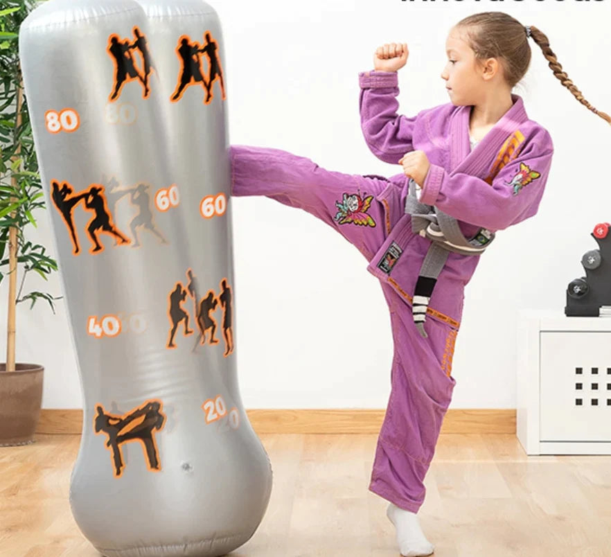 Aufblasbarer Boxsack für Kinder🥊